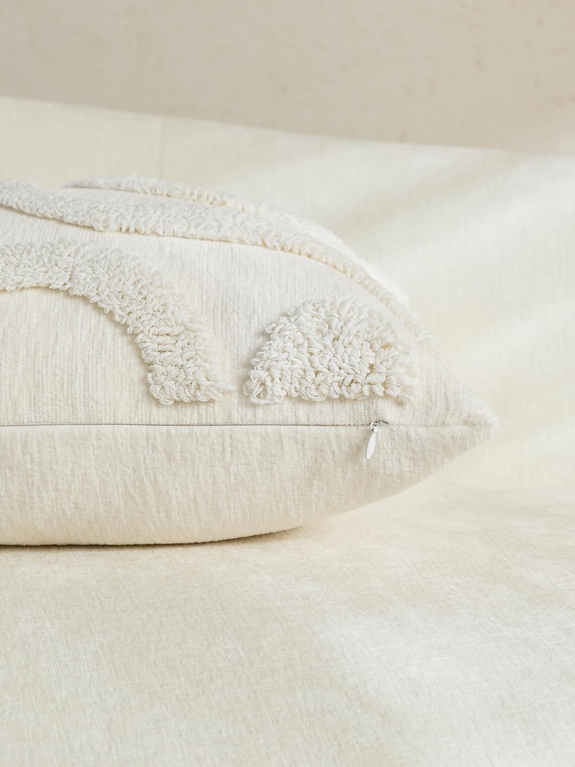 Tufted Wave Cushion Covers Set of 2, Snow, 45 x 45 cm
