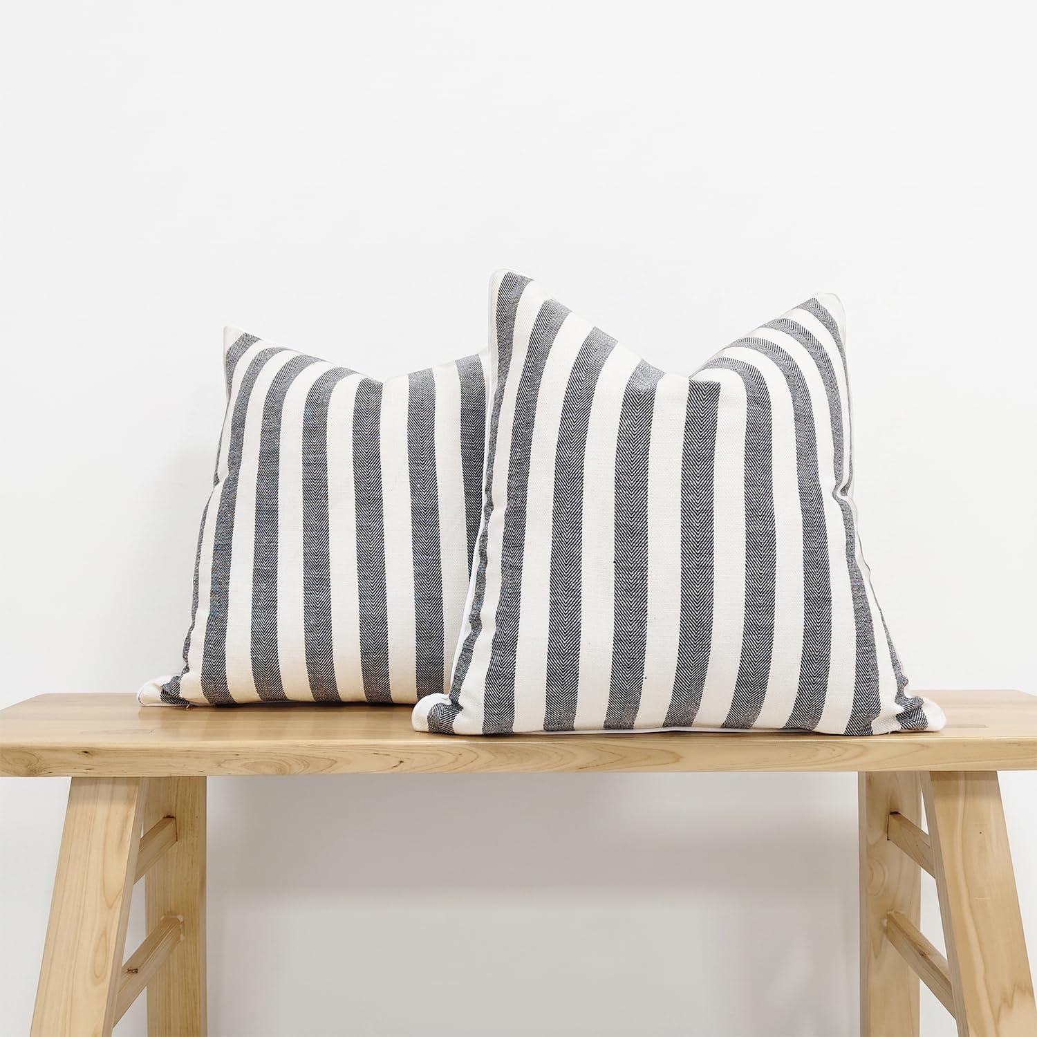 2-Pack Yarn-Dyed Linen-Cotton Cushion Covers - Black - 45x45cm