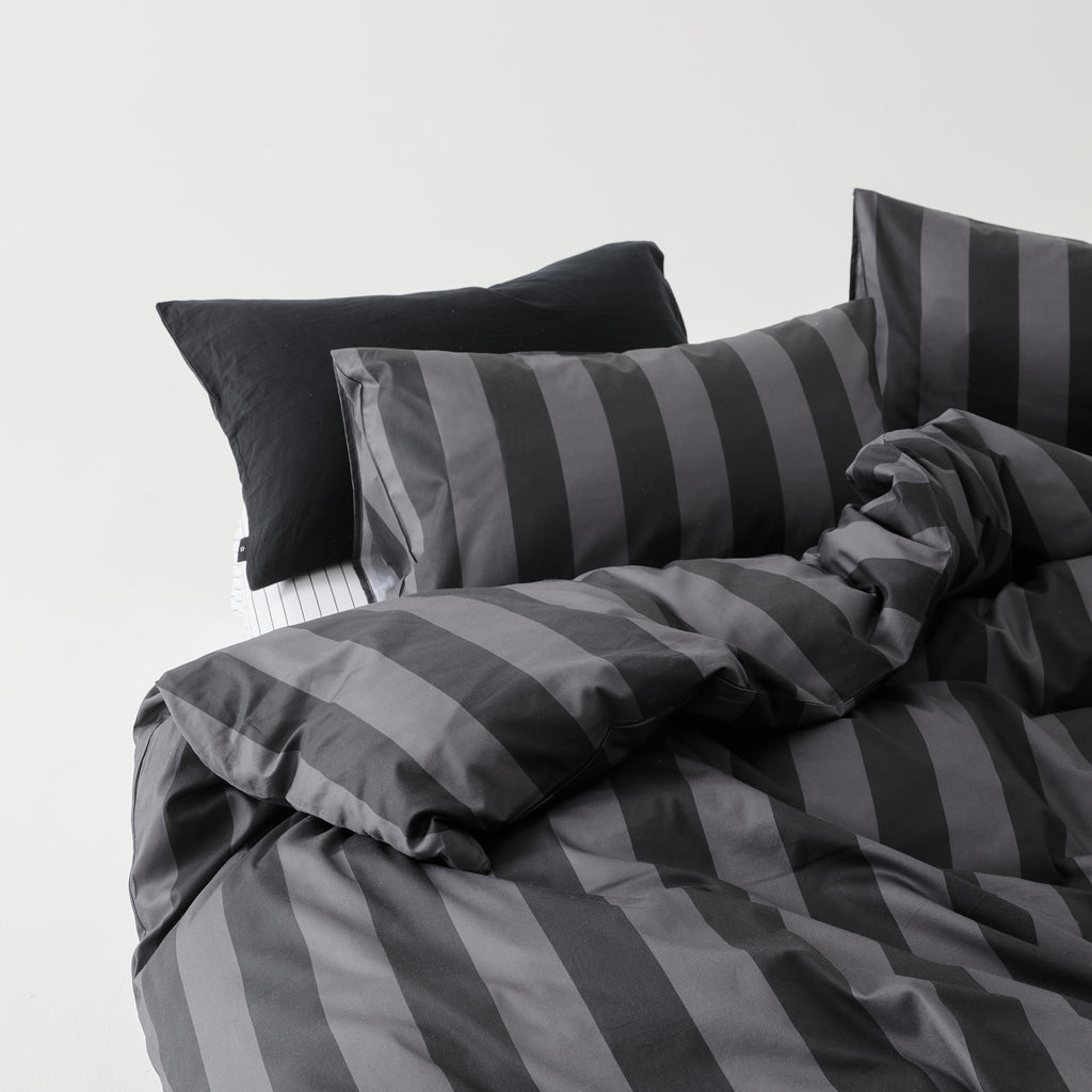 100% Cotton 250TC Reversible Quilt Cover Set - Harry