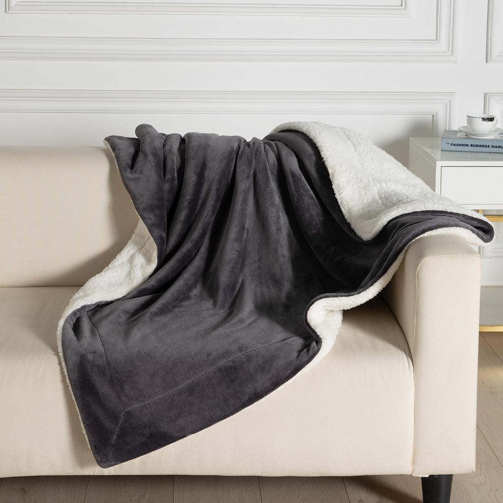 Microfibre Teddy Sherpa Throw Blanket - Charcoal