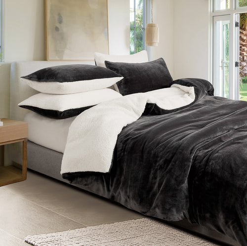 2-in-1 Teddy Sherpa Quilt Cover Set & Blanket - Charcoal