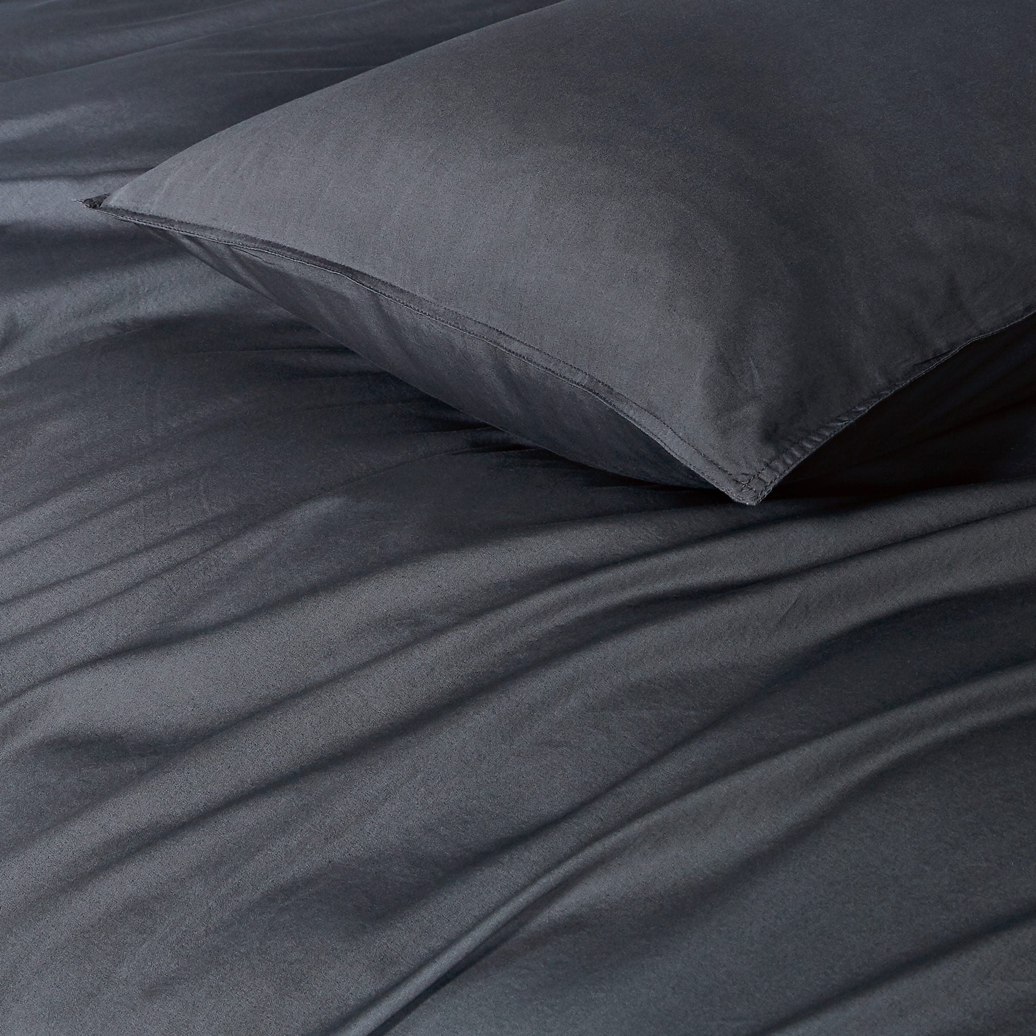Vintage Washed Cotton Standard Pillowcases - Twin-Pack - Charcoal