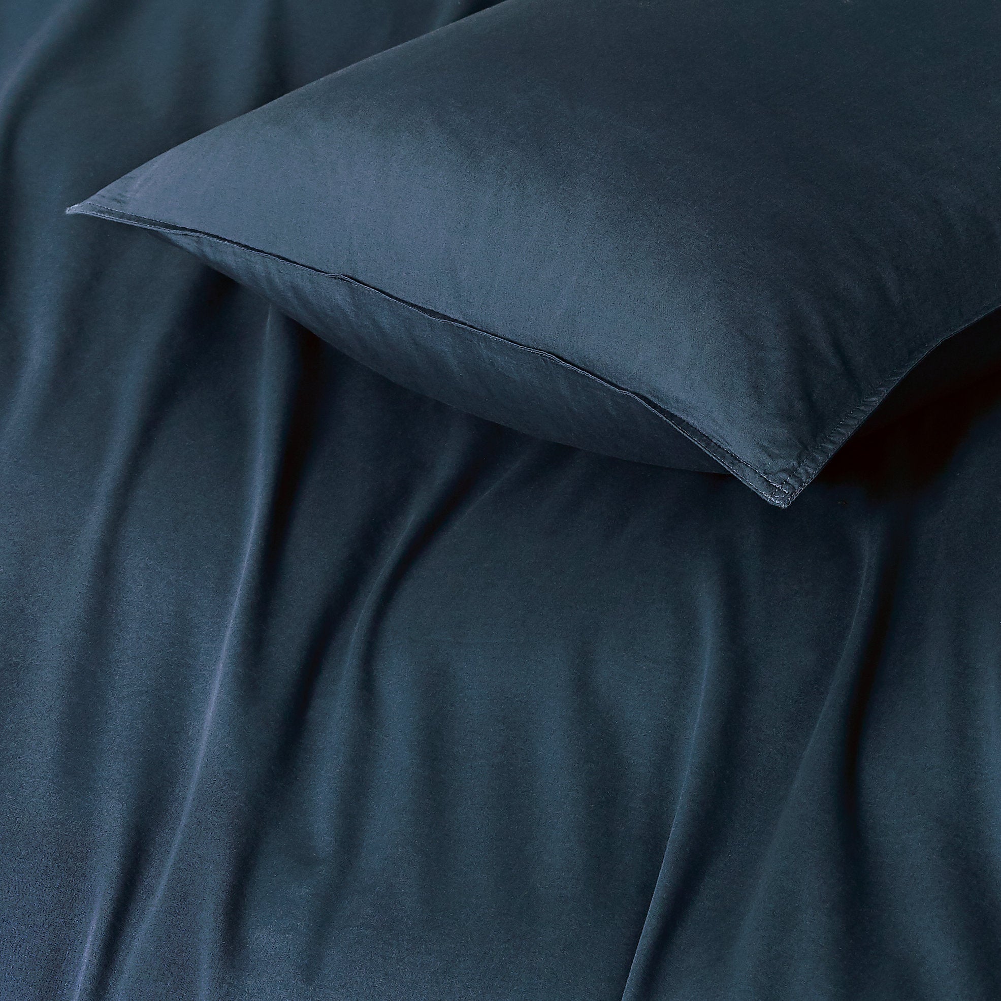 Vintage Washed Cotton Standard Pillowcases - Twin-Pack - Dark Indigo