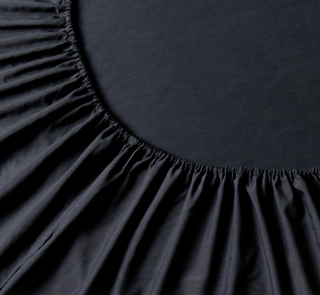 100% Vintage Washed Microfibre Fitted Sheet with Matching Pillowcases - Black