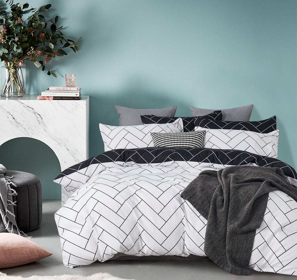 Printed Microfibre Quilt Cover Set - Glen
